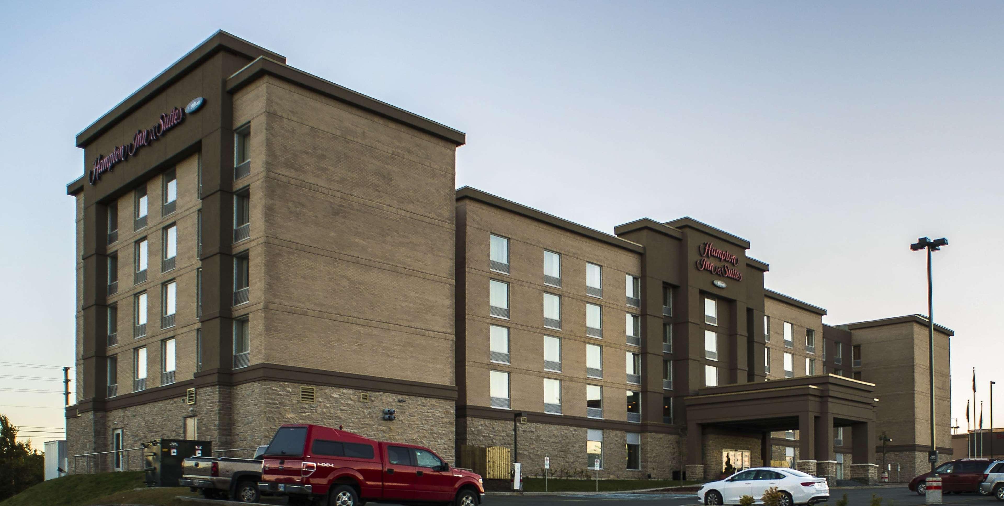 Hampton Inn & Suites By Hilton St. John'S Airport Buitenkant foto