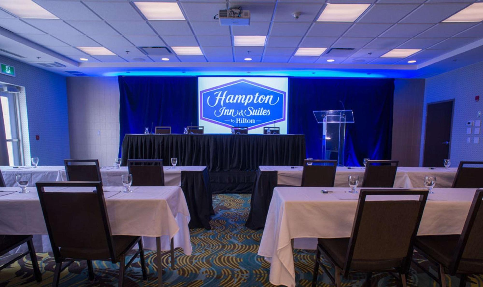 Hampton Inn & Suites By Hilton St. John'S Airport Buitenkant foto