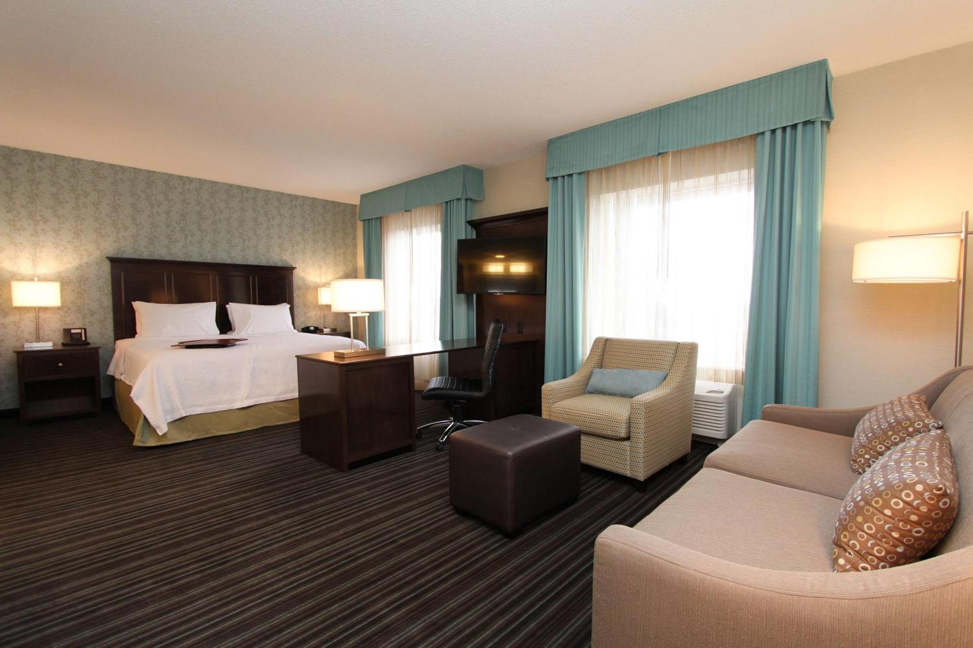Hampton Inn & Suites By Hilton St. John'S Airport Buitenkant foto